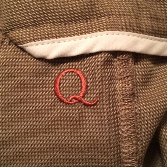 Q Collection Dress Shorts Size 38 - Picture 5 of 6